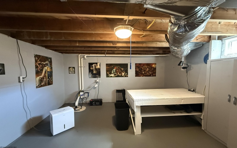 106 Glendale Avenue, Elkins, West Virginia 26241, 3 Bedrooms Bedrooms, 5 Rooms Rooms,1 BathroomBathrooms,Single Family Detached,For Sale,Glendale,10163646