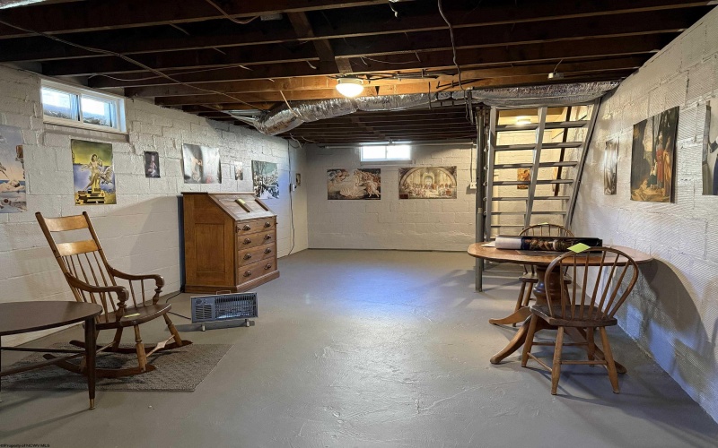 106 Glendale Avenue, Elkins, West Virginia 26241, 3 Bedrooms Bedrooms, 5 Rooms Rooms,1 BathroomBathrooms,Single Family Detached,For Sale,Glendale,10163646