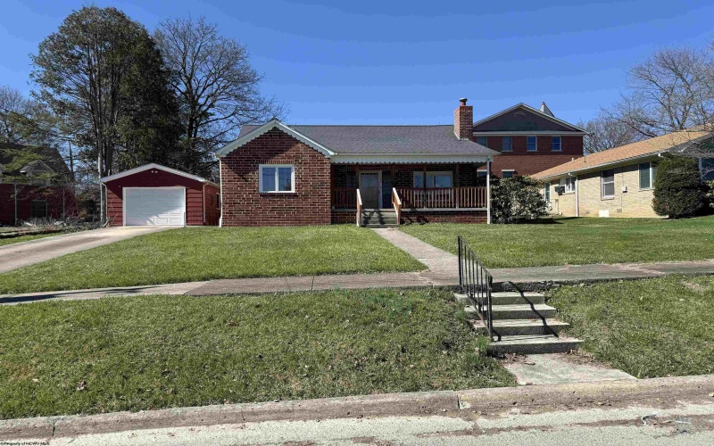 106 Glendale Avenue, Elkins, West Virginia 26241, 3 Bedrooms Bedrooms, 5 Rooms Rooms,1 BathroomBathrooms,Single Family Detached,For Sale,Glendale,10163646