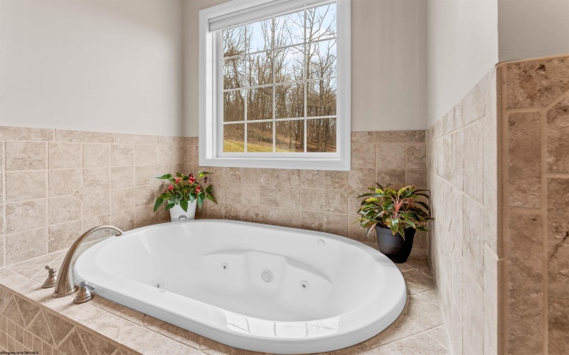 12 Falling Water Lane, Morgantown, West Virginia 26508, 5 Bedrooms Bedrooms, 14 Rooms Rooms,5 BathroomsBathrooms,Single Family Detached,For Sale,Falling Water,10163647