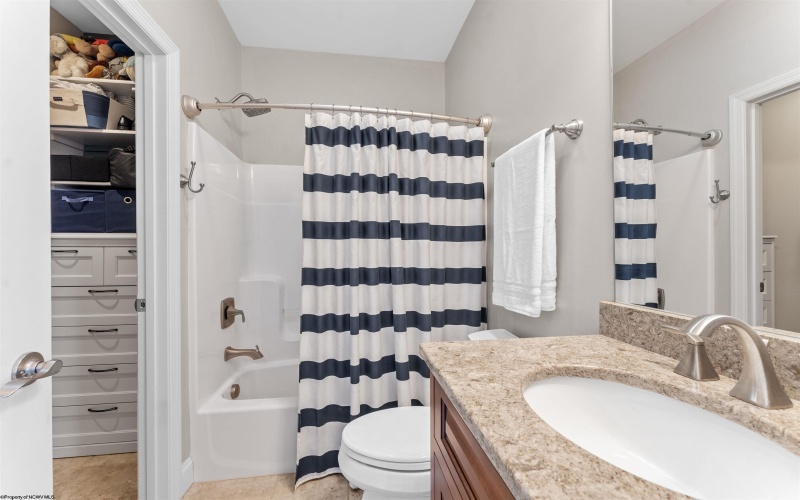 12 Falling Water Lane, Morgantown, West Virginia 26508, 5 Bedrooms Bedrooms, 14 Rooms Rooms,5 BathroomsBathrooms,Single Family Detached,For Sale,Falling Water,10163647