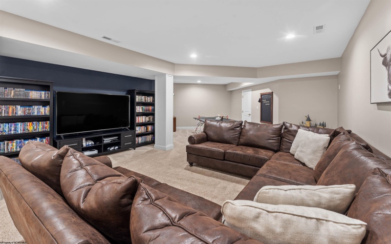 12 Falling Water Lane, Morgantown, West Virginia 26508, 5 Bedrooms Bedrooms, 14 Rooms Rooms,5 BathroomsBathrooms,Single Family Detached,For Sale,Falling Water,10163647