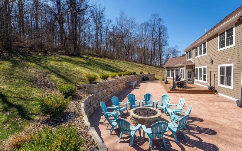 12 Falling Water Lane, Morgantown, West Virginia 26508, 5 Bedrooms Bedrooms, 14 Rooms Rooms,5 BathroomsBathrooms,Single Family Detached,For Sale,Falling Water,10163647