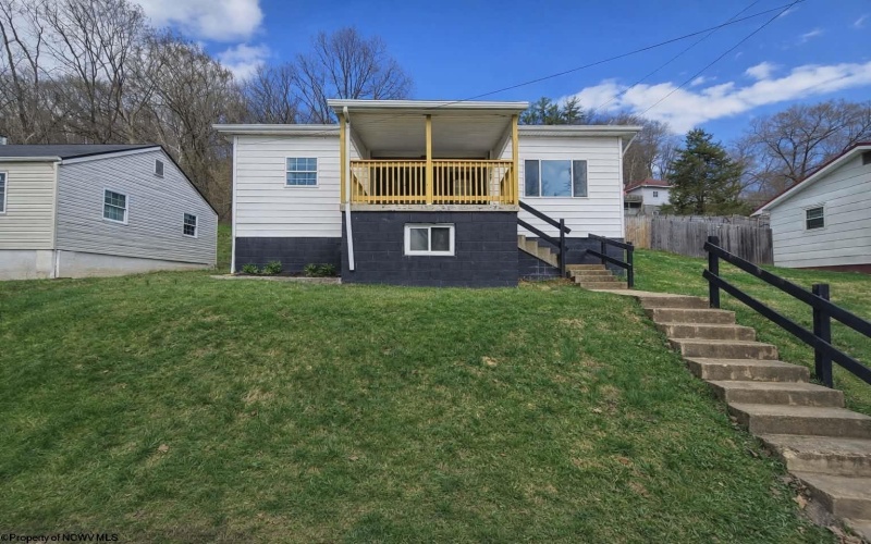 145 Liberty Avenue, Clarksburg, West Virginia 26301, 3 Bedrooms Bedrooms, 7 Rooms Rooms,1 BathroomBathrooms,Single Family Detached,For Sale,Liberty,10163660
