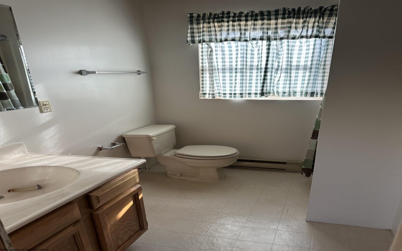 271 Jack Acres Road, Buckhannon, West Virginia 26201, 3 Bedrooms Bedrooms, 6 Rooms Rooms,3 BathroomsBathrooms,Single Family Detached,For Sale,Jack Acres,10163659