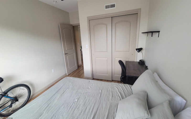 1117 University Avenue, Morgantown, West Virginia 26505, 2 Bedrooms Bedrooms, 5 Rooms Rooms,2 BathroomsBathrooms,Single Family Attached,For Sale,University,10163663