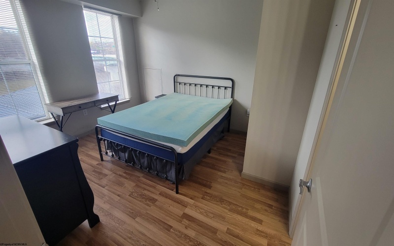 1117 University Avenue, Morgantown, West Virginia 26505, 2 Bedrooms Bedrooms, 5 Rooms Rooms,2 BathroomsBathrooms,Single Family Attached,For Sale,University,10163663