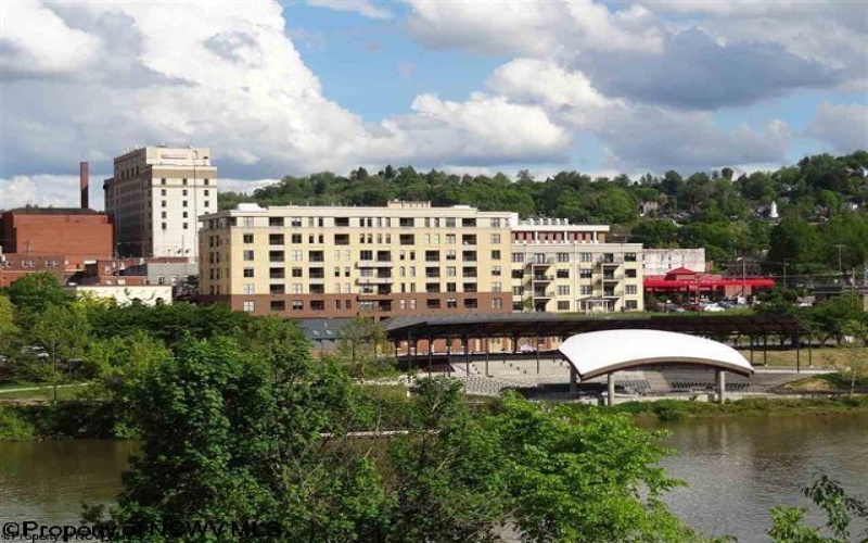 1117 University Avenue, Morgantown, West Virginia 26505, 2 Bedrooms Bedrooms, 5 Rooms Rooms,2 BathroomsBathrooms,Single Family Attached,For Sale,University,10163663