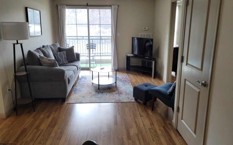 1117 University Avenue, Morgantown, West Virginia 26505, 2 Bedrooms Bedrooms, 5 Rooms Rooms,2 BathroomsBathrooms,Single Family Attached,For Sale,University,10163663