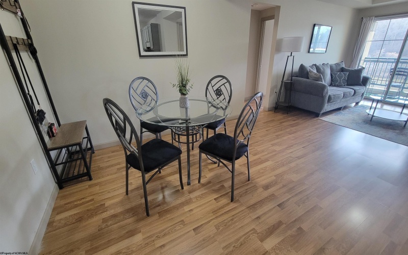 1117 University Avenue, Morgantown, West Virginia 26505, 2 Bedrooms Bedrooms, 5 Rooms Rooms,2 BathroomsBathrooms,Single Family Attached,For Sale,University,10163663