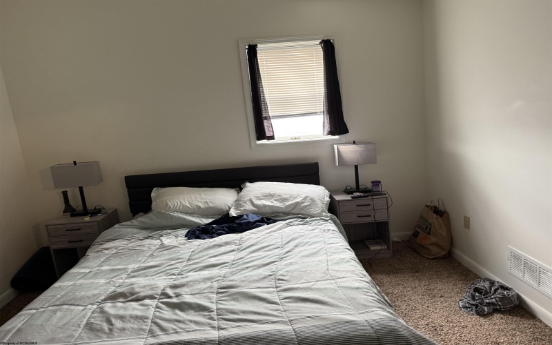 2027 Hamill Avenue, Clarksburg, West Virginia 26301, ,Multi-unit/income,For Sale,Hamill,10163662