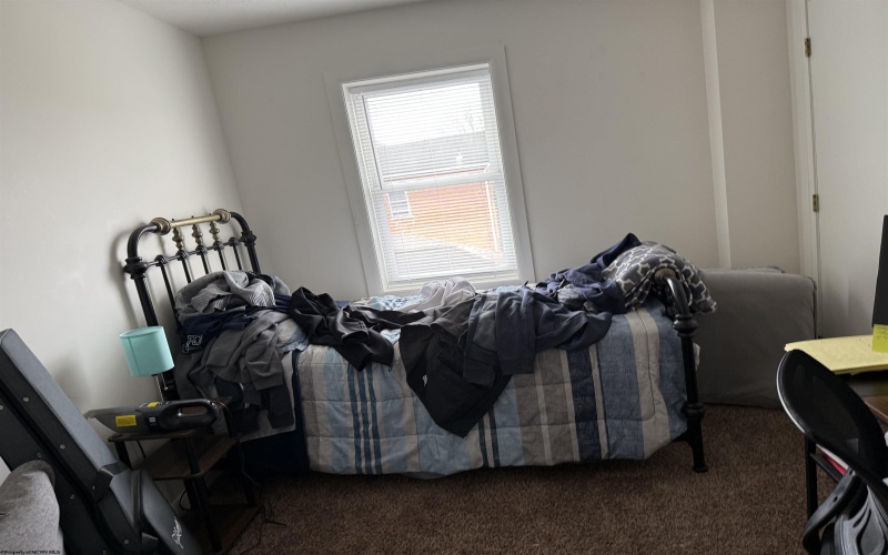 2027 Hamill Avenue, Clarksburg, West Virginia 26301, ,Multi-unit/income,For Sale,Hamill,10163662