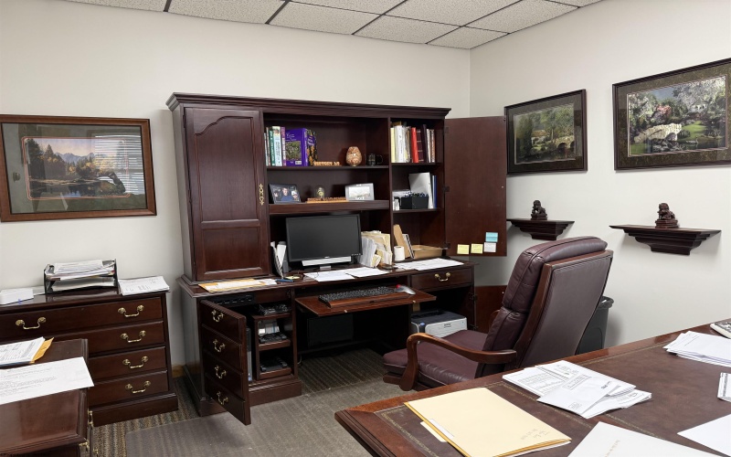 2027 Hamill Avenue, Clarksburg, West Virginia 26301, ,Multi-unit/income,For Sale,Hamill,10163662