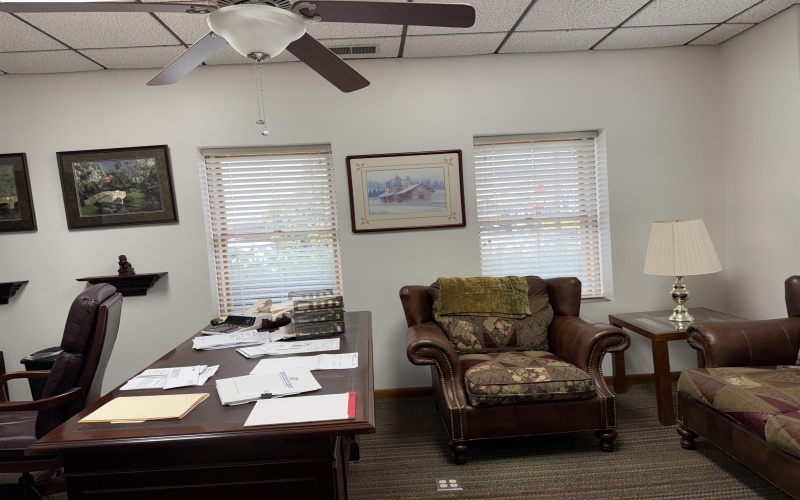 2027 Hamill Avenue, Clarksburg, West Virginia 26301, ,Multi-unit/income,For Sale,Hamill,10163662