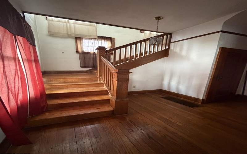 5 Meade Street, Buckhannon, West Virginia 26201, 4 Bedrooms Bedrooms, 9 Rooms Rooms,1 BathroomBathrooms,Single Family Detached,For Sale,Meade,10163676