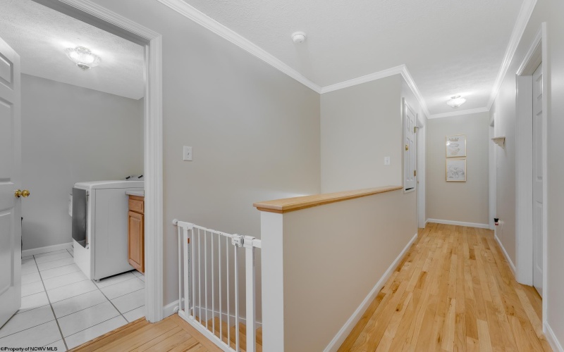 701 Park Side Lane, Morgantown, West Virginia 26501, 4 Bedrooms Bedrooms, 8 Rooms Rooms,3 BathroomsBathrooms,Single Family Detached,For Sale,Park Side,10163674