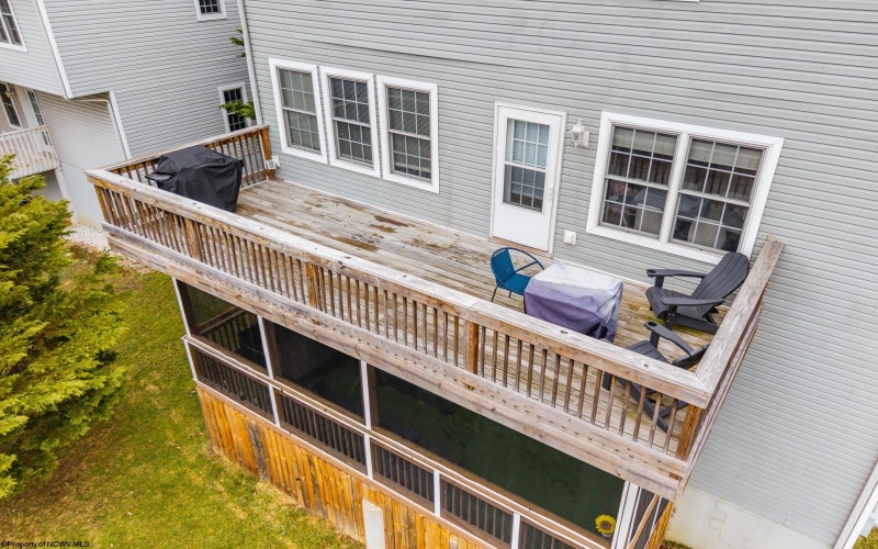 701 Park Side Lane, Morgantown, West Virginia 26501, 4 Bedrooms Bedrooms, 8 Rooms Rooms,3 BathroomsBathrooms,Single Family Detached,For Sale,Park Side,10163674