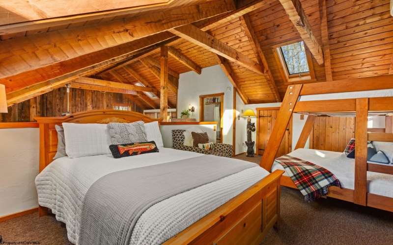 134 Azalea Lane, Terra Alta, West Virginia 26764, 2 Bedrooms Bedrooms, 6 Rooms Rooms,2 BathroomsBathrooms,Single Family Detached,For Sale,Azalea,10163673