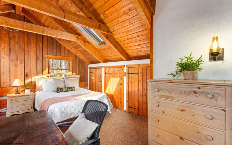 134 Azalea Lane, Terra Alta, West Virginia 26764, 2 Bedrooms Bedrooms, 6 Rooms Rooms,2 BathroomsBathrooms,Single Family Detached,For Sale,Azalea,10163673