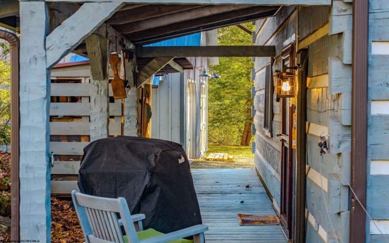 134 Azalea Lane, Terra Alta, West Virginia 26764, 2 Bedrooms Bedrooms, 6 Rooms Rooms,2 BathroomsBathrooms,Single Family Detached,For Sale,Azalea,10163673