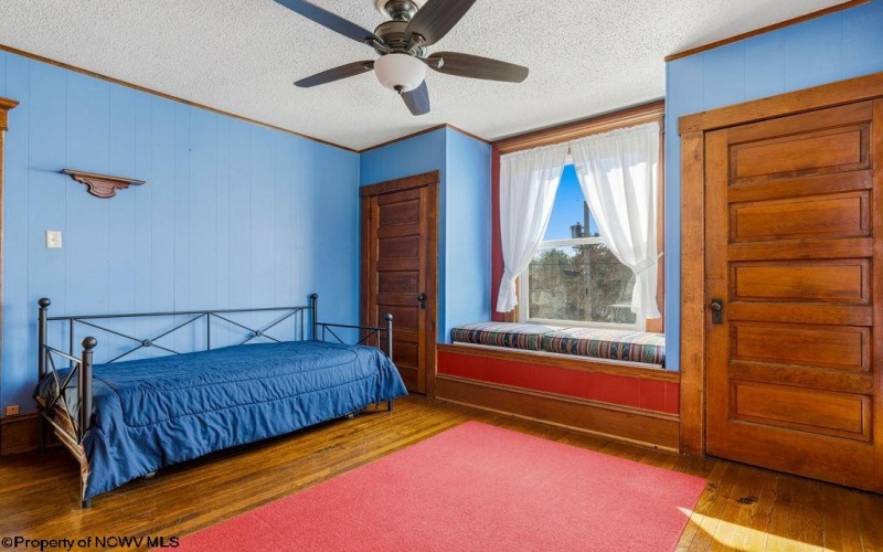 228 Jefferson Street, Bridgeport, West Virginia 26330, 3 Bedrooms Bedrooms, 8 Rooms Rooms,2 BathroomsBathrooms,Single Family Detached,For Sale,Jefferson,10163661