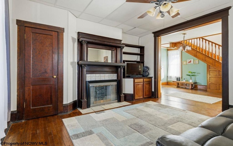 228 Jefferson Street, Bridgeport, West Virginia 26330, 3 Bedrooms Bedrooms, 8 Rooms Rooms,2 BathroomsBathrooms,Single Family Detached,For Sale,Jefferson,10163661