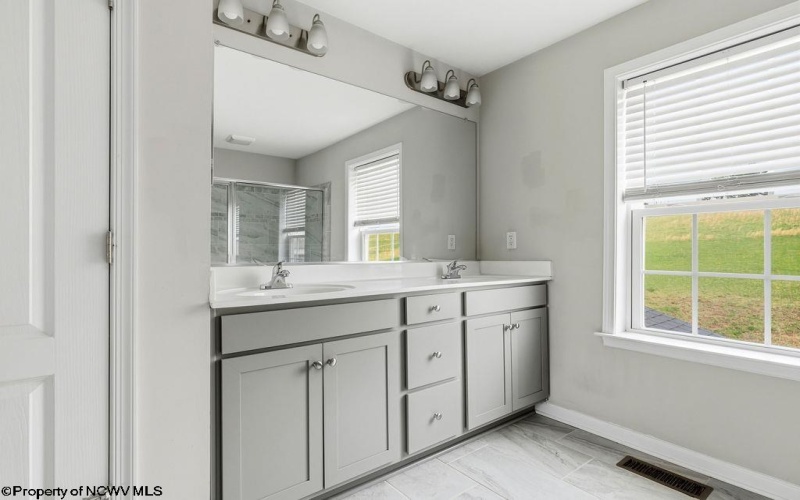 63 Kingston Drive, Bridgeport, West Virginia 26330, 5 Bedrooms Bedrooms, 10 Rooms Rooms,4 BathroomsBathrooms,Single Family Detached,For Sale,Kingston,10163665 63 Kingston Drive, Bridgeport, West Virginia 26330, 5 Bedrooms Bedrooms, 10 Rooms Rooms,4 BathroomsBathrooms,Single Family Detached,For Sale,Kingston,10163665