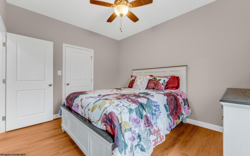 83 Warm Hollow Road, Morgantown, West Virginia 26508, 4 Bedrooms Bedrooms, 8 Rooms Rooms,3 BathroomsBathrooms,Single Family Detached,For Sale,Warm Hollow,10163666