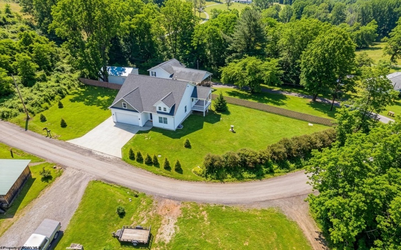 83 Warm Hollow Road, Morgantown, West Virginia 26508, 4 Bedrooms Bedrooms, 8 Rooms Rooms,3 BathroomsBathrooms,Single Family Detached,For Sale,Warm Hollow,10163666