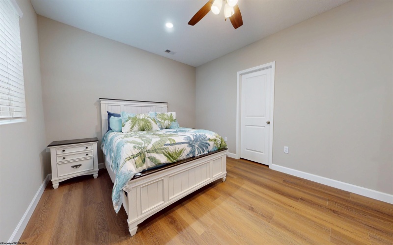 83 Warm Hollow Road, Morgantown, West Virginia 26508, 4 Bedrooms Bedrooms, 8 Rooms Rooms,3 BathroomsBathrooms,Single Family Detached,For Sale,Warm Hollow,10163666