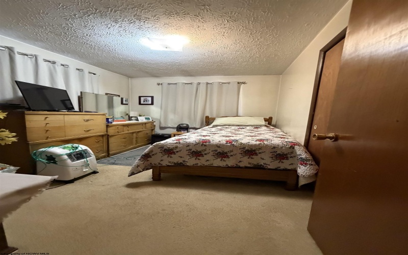 72 Torrey Drive, Buckhannon, West Virginia 26201, 3 Bedrooms Bedrooms, 6 Rooms Rooms,1 BathroomBathrooms,Single Family Detached,For Sale,Torrey,10163667