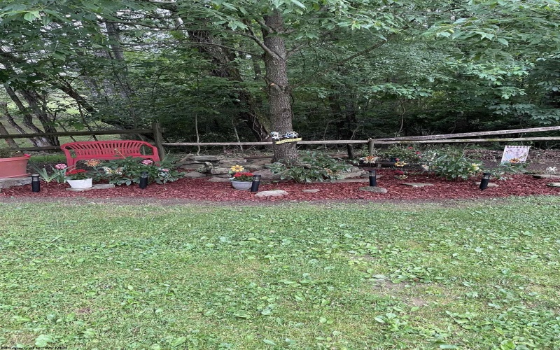 72 Torrey Drive, Buckhannon, West Virginia 26201, 3 Bedrooms Bedrooms, 6 Rooms Rooms,1 BathroomBathrooms,Single Family Detached,For Sale,Torrey,10163667