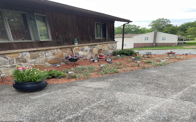 72 Torrey Drive, Buckhannon, West Virginia 26201, 3 Bedrooms Bedrooms, 6 Rooms Rooms,1 BathroomBathrooms,Single Family Detached,For Sale,Torrey,10163667