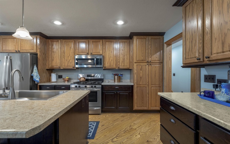 335 Sullivan Drive, Elkins, West Virginia 26241, 3 Bedrooms Bedrooms, 8 Rooms Rooms,2 BathroomsBathrooms,Single Family Detached,For Sale,Sullivan,10163668