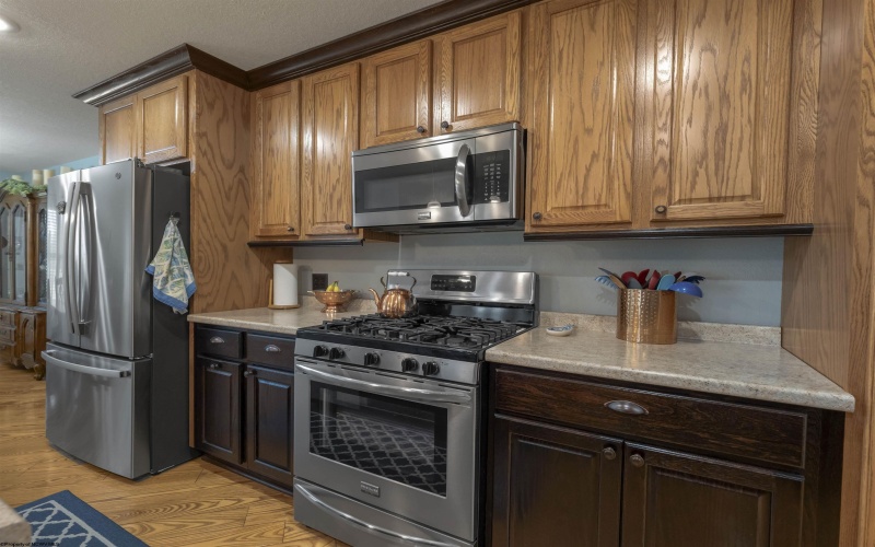 335 Sullivan Drive, Elkins, West Virginia 26241, 3 Bedrooms Bedrooms, 8 Rooms Rooms,2 BathroomsBathrooms,Single Family Detached,For Sale,Sullivan,10163668