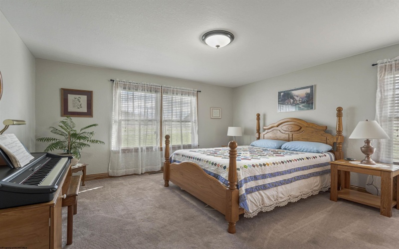 335 Sullivan Drive, Elkins, West Virginia 26241, 3 Bedrooms Bedrooms, 8 Rooms Rooms,2 BathroomsBathrooms,Single Family Detached,For Sale,Sullivan,10163668