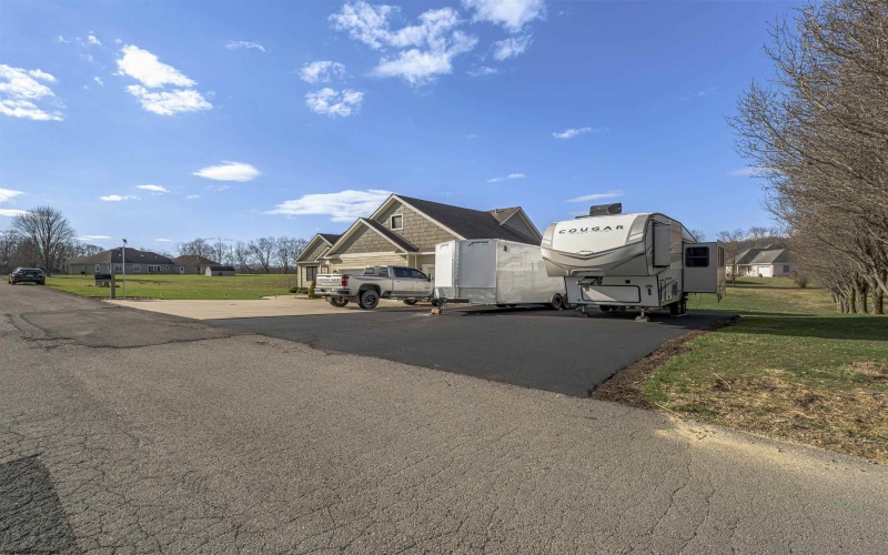 335 Sullivan Drive, Elkins, West Virginia 26241, 3 Bedrooms Bedrooms, 8 Rooms Rooms,2 BathroomsBathrooms,Single Family Detached,For Sale,Sullivan,10163668