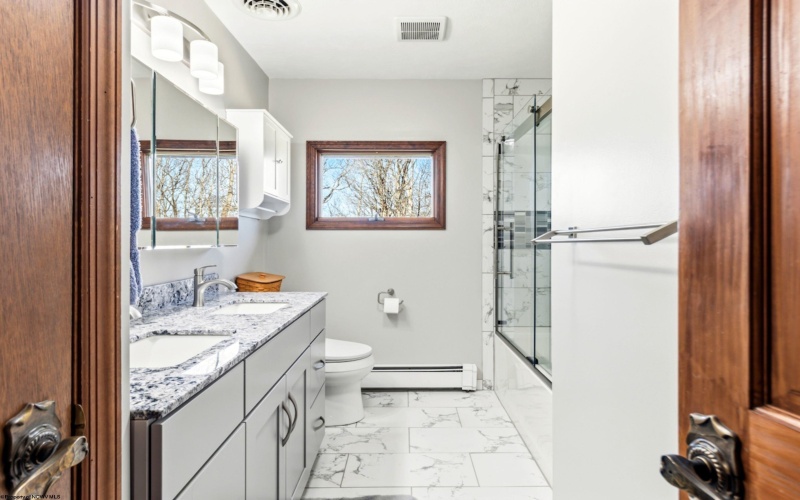 48 Raven Rock Drive, Morgantown, West Virginia 26508, 4 Bedrooms Bedrooms, 8 Rooms Rooms,2 BathroomsBathrooms,Single Family Detached,For Sale,Raven Rock,10163670