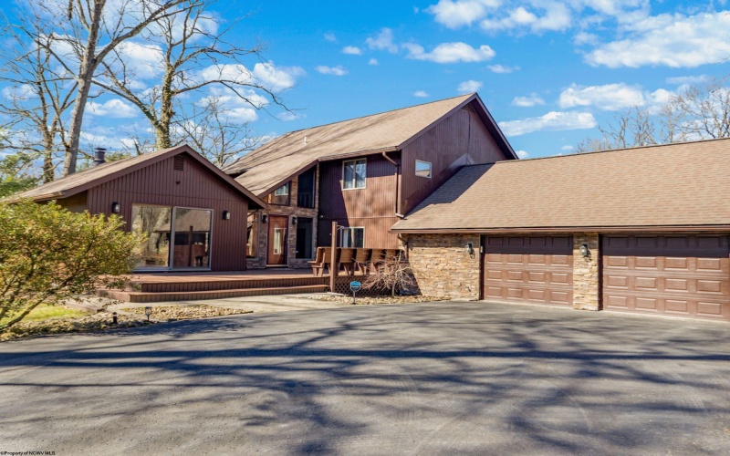 48 Raven Rock Drive, Morgantown, West Virginia 26508, 4 Bedrooms Bedrooms, 8 Rooms Rooms,2 BathroomsBathrooms,Single Family Detached,For Sale,Raven Rock,10163670