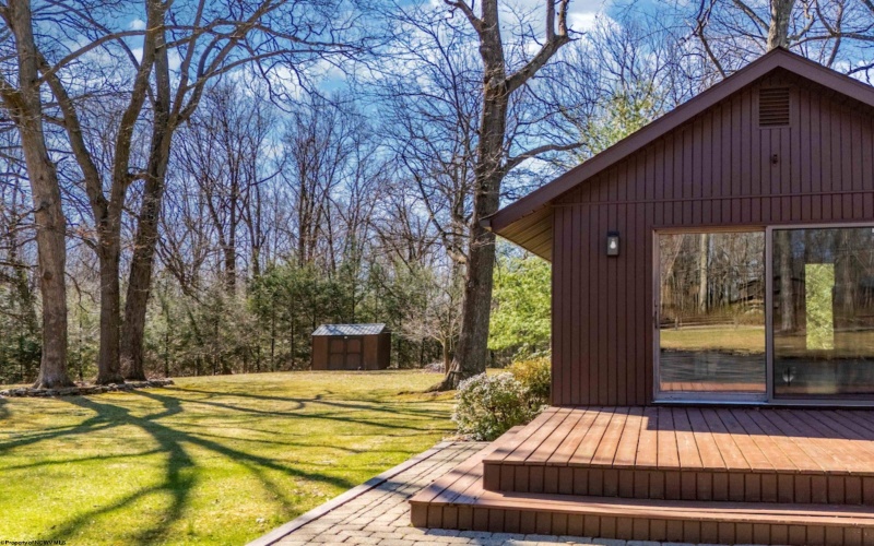 48 Raven Rock Drive, Morgantown, West Virginia 26508, 4 Bedrooms Bedrooms, 8 Rooms Rooms,2 BathroomsBathrooms,Single Family Detached,For Sale,Raven Rock,10163670