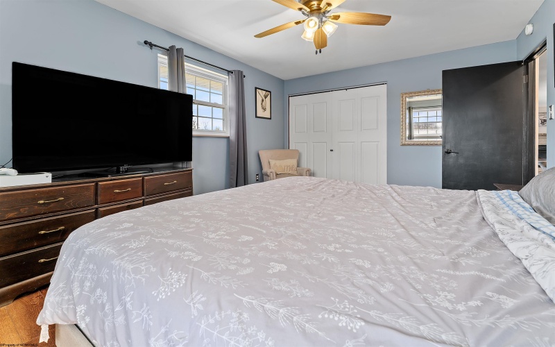 102 Lemont Court, Fairmont, West Virginia 26554, 3 Bedrooms Bedrooms, 7 Rooms Rooms,2 BathroomsBathrooms,Single Family Detached,For Sale,Lemont,10163671