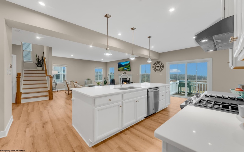 243 Falling Water Lane, Morgantown, West Virginia 26508, 3 Bedrooms Bedrooms, 8 Rooms Rooms,3 BathroomsBathrooms,Single Family Detached,For Sale,Falling Water,10163679