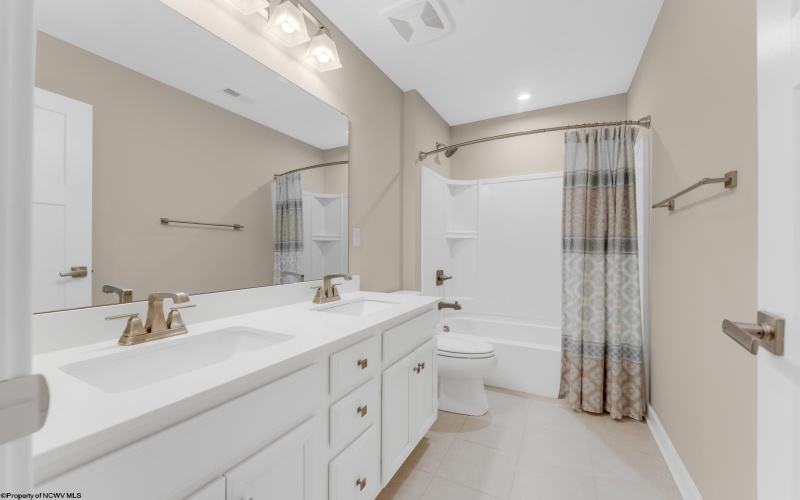 243 Falling Water Lane, Morgantown, West Virginia 26508, 3 Bedrooms Bedrooms, 8 Rooms Rooms,3 BathroomsBathrooms,Single Family Detached,For Sale,Falling Water,10163679