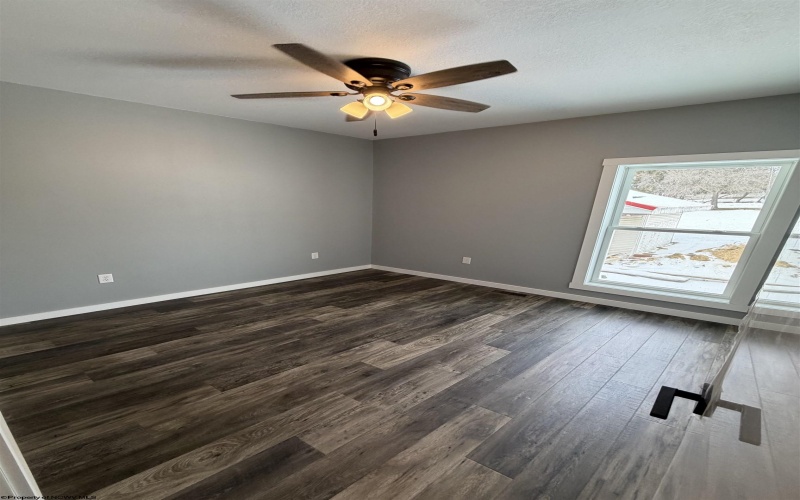 336 Fifth Street, Davis, West Virginia 26260, 3 Bedrooms Bedrooms, 8 Rooms Rooms,2 BathroomsBathrooms,Single Family Detached,For Sale,Fifth,10161561