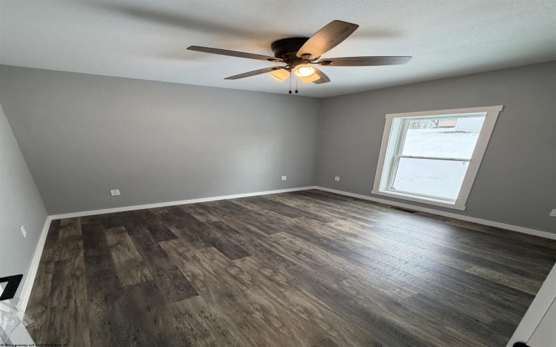 336 Fifth Street, Davis, West Virginia 26260, 3 Bedrooms Bedrooms, 8 Rooms Rooms,2 BathroomsBathrooms,Single Family Detached,For Sale,Fifth,10161561