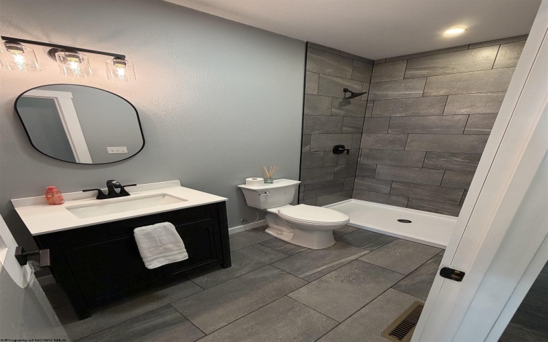 336 Fifth Street, Davis, West Virginia 26260, 3 Bedrooms Bedrooms, 8 Rooms Rooms,2 BathroomsBathrooms,Single Family Detached,For Sale,Fifth,10161561