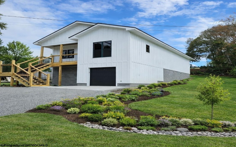 336 Fifth Street, Davis, West Virginia 26260, 3 Bedrooms Bedrooms, 8 Rooms Rooms,2 BathroomsBathrooms,Single Family Detached,For Sale,Fifth,10161561