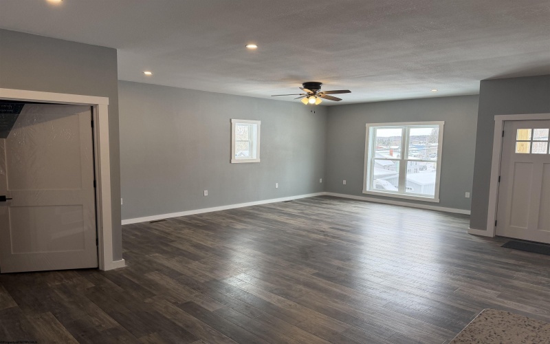 336 Fifth Street, Davis, West Virginia 26260, 3 Bedrooms Bedrooms, 8 Rooms Rooms,2 BathroomsBathrooms,Single Family Detached,For Sale,Fifth,10161561