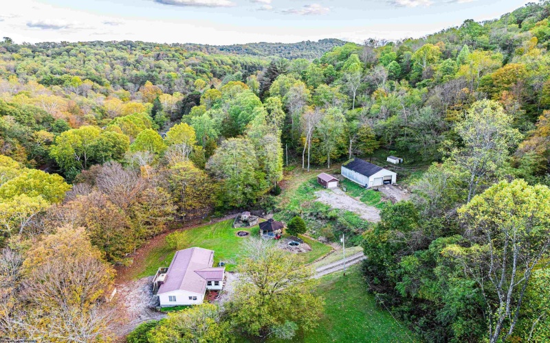 405 Catawba Road, Fairmont, West Virginia 26554, 2 Bedrooms Bedrooms, 9 Rooms Rooms,1 BathroomBathrooms,Single Family Detached,For Sale,Catawba,10161960