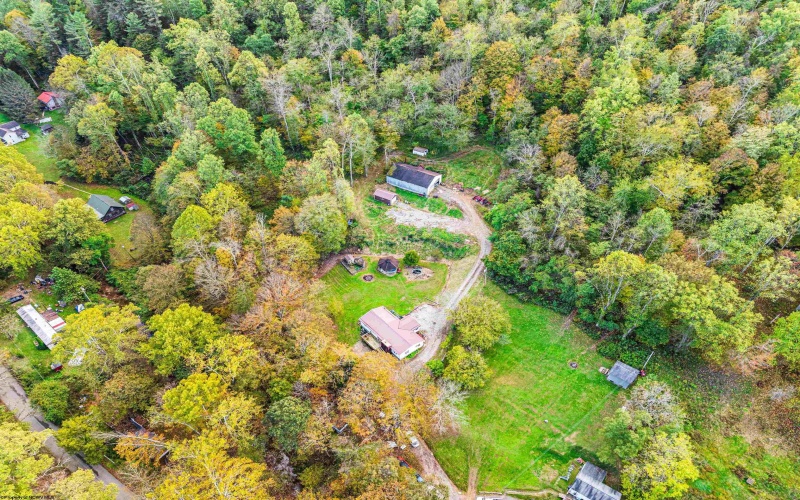 405 Catawba Road, Fairmont, West Virginia 26554, 2 Bedrooms Bedrooms, 9 Rooms Rooms,1 BathroomBathrooms,Single Family Detached,For Sale,Catawba,10161960